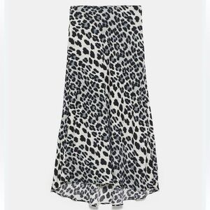 Zara Leopard Print Skirt